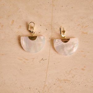Sezane Luna Earrings Mother of Pearl